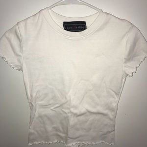 White lettuce trim crop top